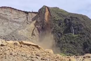 韦霍斯特：我已经厌倦了坐在替补席上，我不明白为什么不让我首发